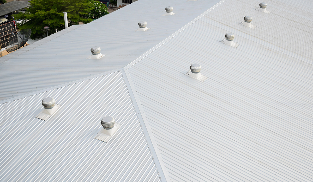 Metal Roof for Commercial Roofing San Antonio company Live Oak Roofing