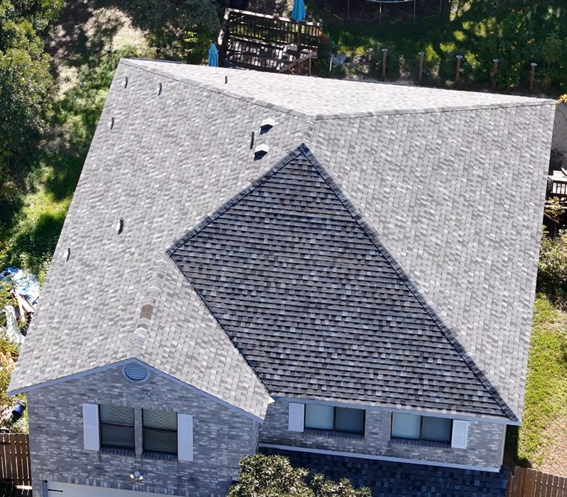 Example of Asphalt Roof Construction Performed by Live Oak Roofing in Schertz, Texas